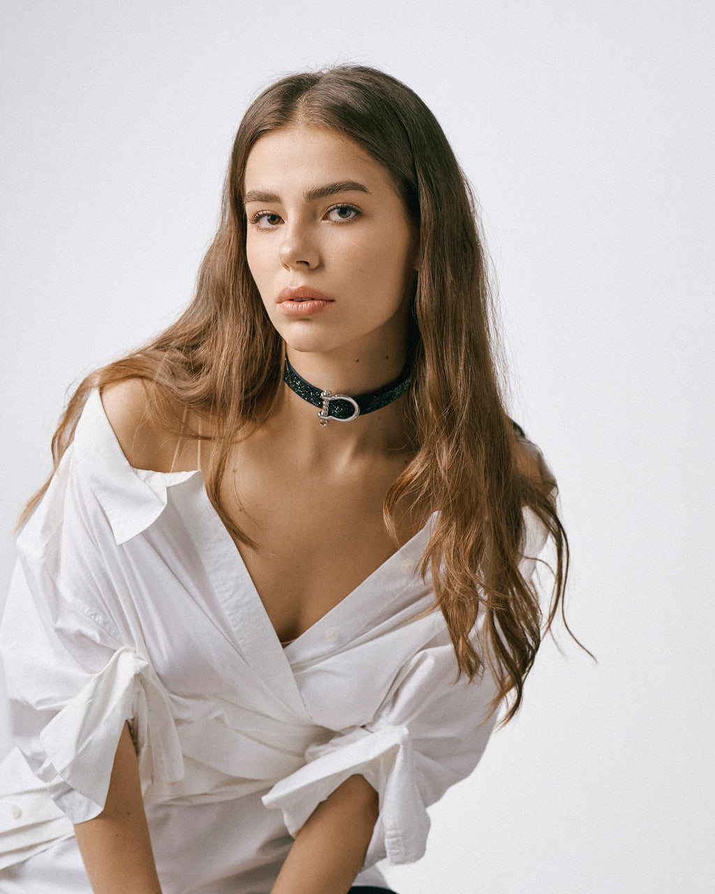 MARCH&RALLY VELVET CHOKER THE GLIMMER
