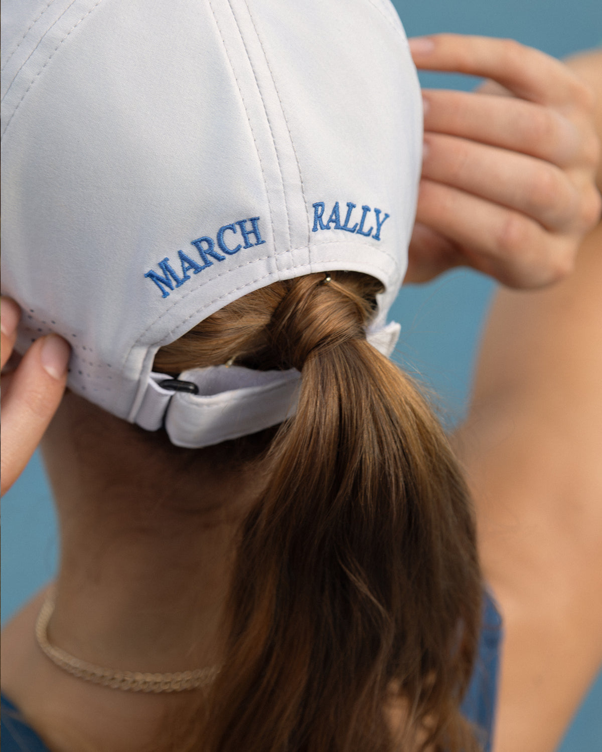 MARCH&RALLY THE UNISEX PRO SPORTS CAP PRESENCE IS ENOUGH